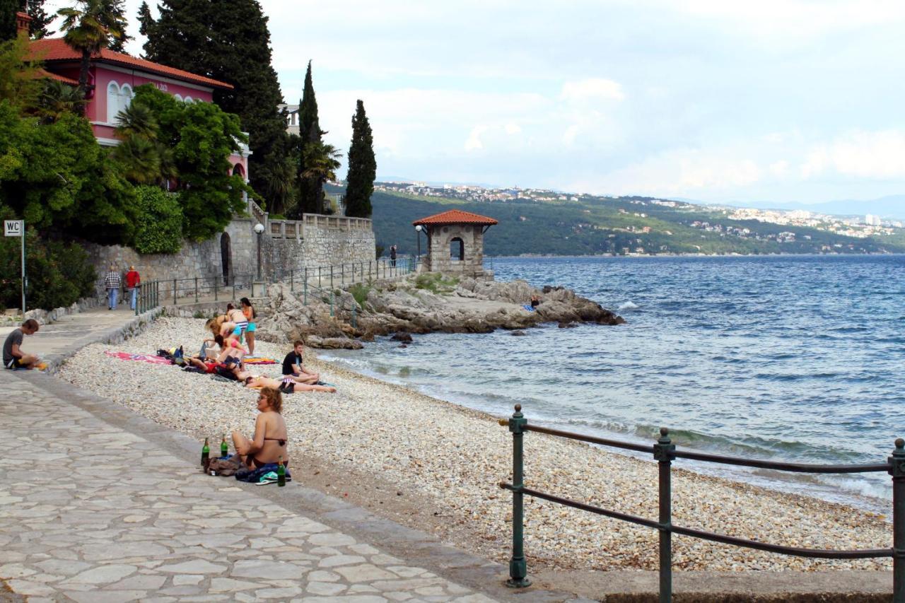 Apartments With A Parking Space Opatija - Pobri, Opatija - 7813 Matulji Exteriör bild